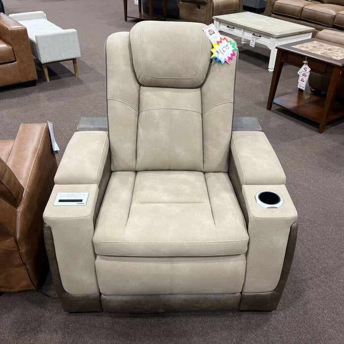 A 2200313 Power Recliner