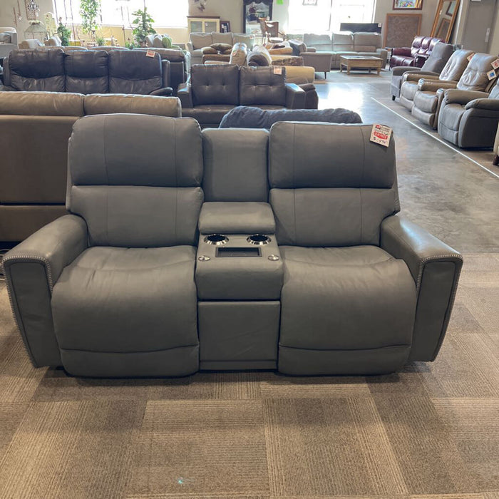 "Apollo" PwhL Loveseat