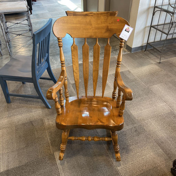 Lg. Maple Rocking Chair