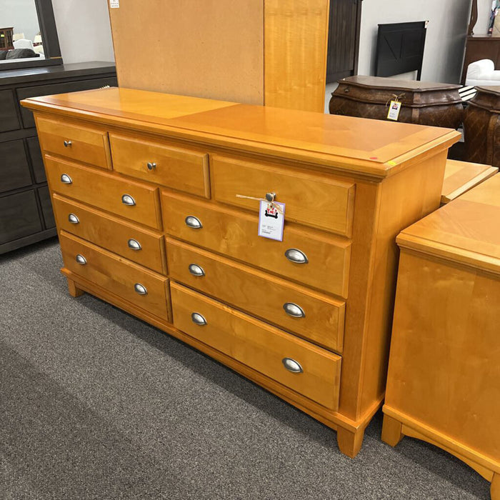 Pine 4pc. Bedroom Set