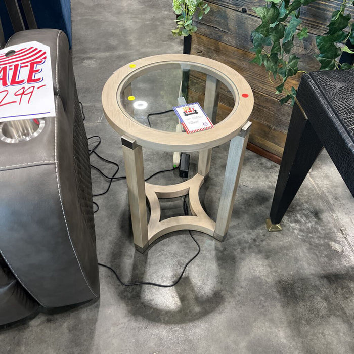 Round End Table w/ Glass Insert
