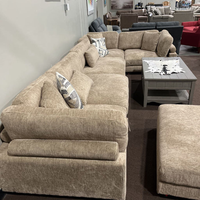 H 9555Brw 5pc. Modular Sectional
