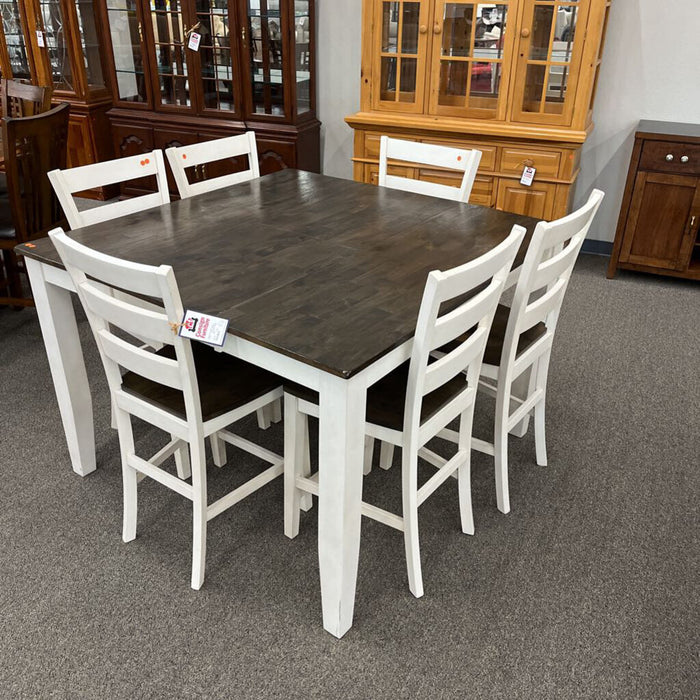 2 Tone Butterfly Table W/ 6 Chairs