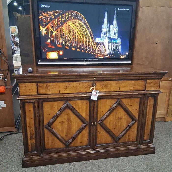 Telescoping Tv Stand W/ TV (No Remote)