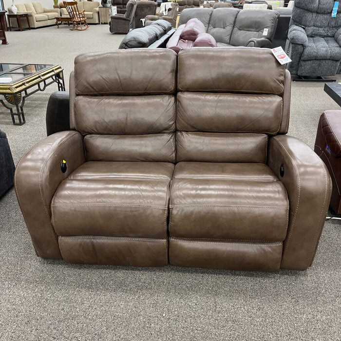 Brown Leather Pwr Loveseat