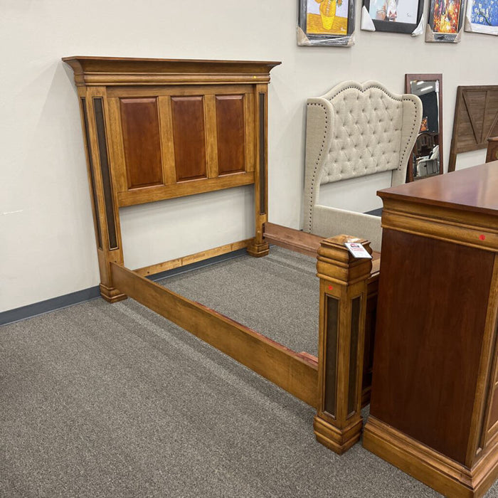 2-tone Queen Bed