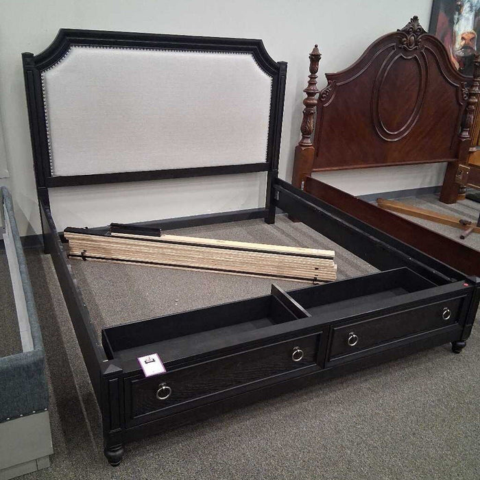 Black & Gray E.King Capt. Bed