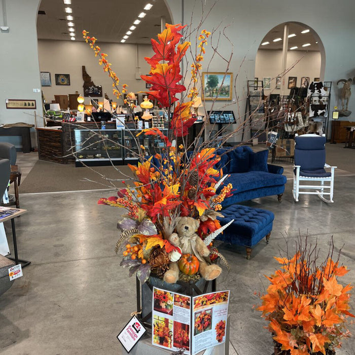 30" Fall Floral w/ Bear
