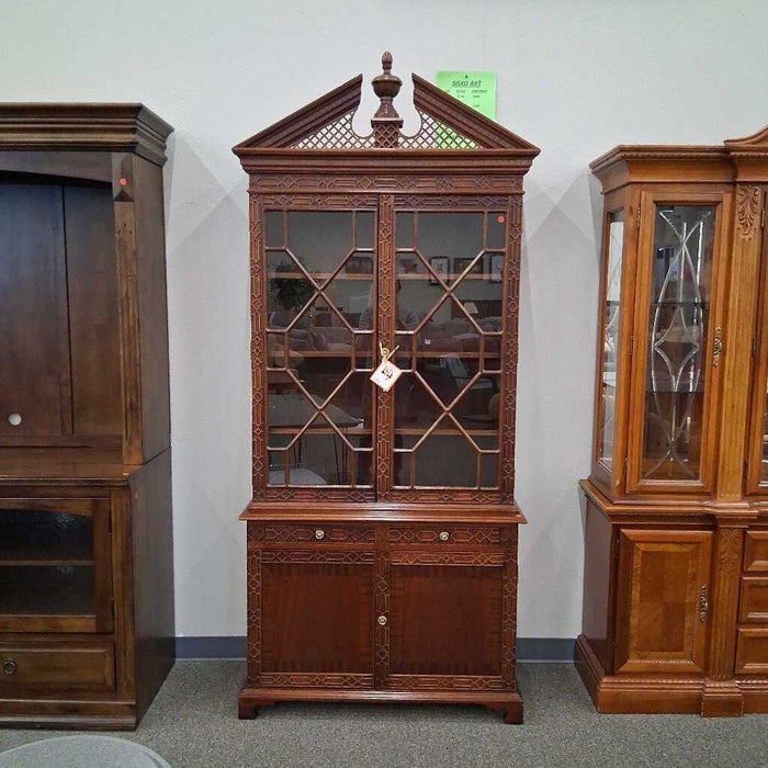 2Pc. Vintage Hutch