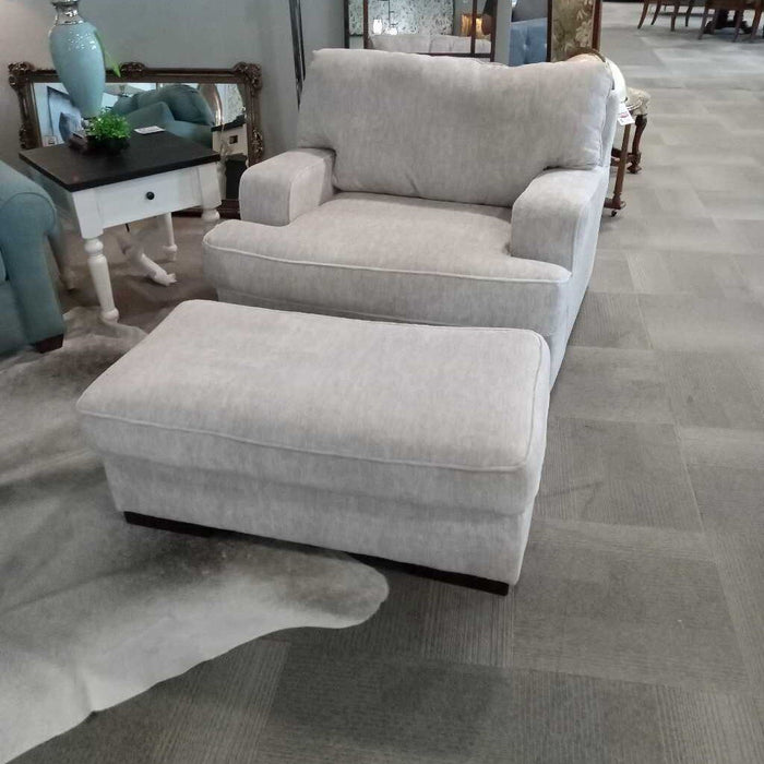 "Alesandra" Oversize Chair w/ Otto