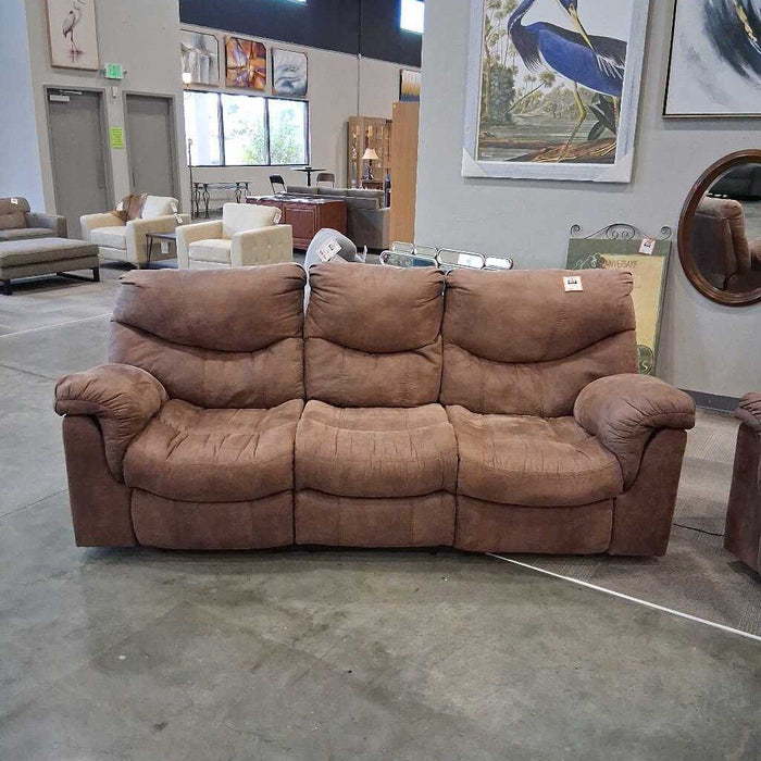 "Alzena" Pwr Reclining Sofa