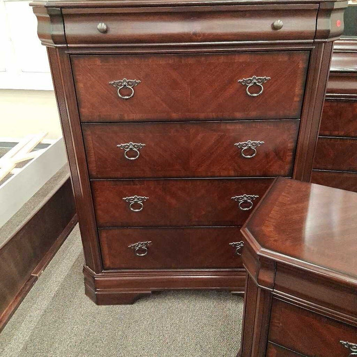 "Hamlyn" 5pc. Cal.King Bedroom Set