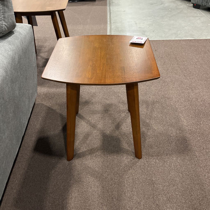 H 1138 End Table