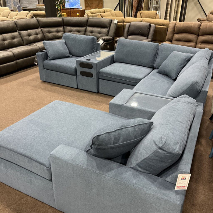 A 92121 7pc Sectional