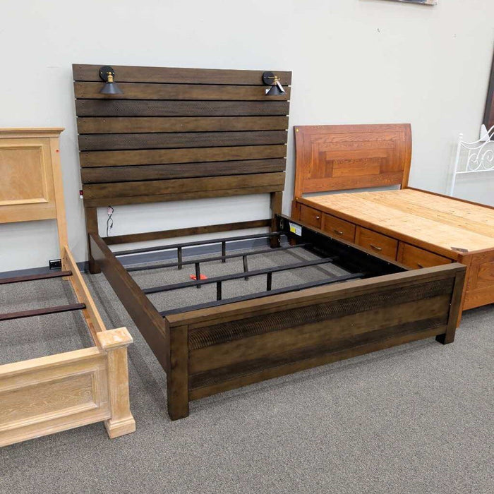 H 1497 Cal. King Bed