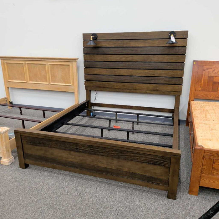 H 1497 Cal. King Bed