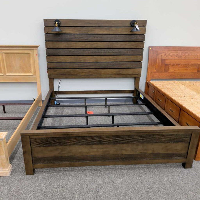 H 1497 Cal. King Bed