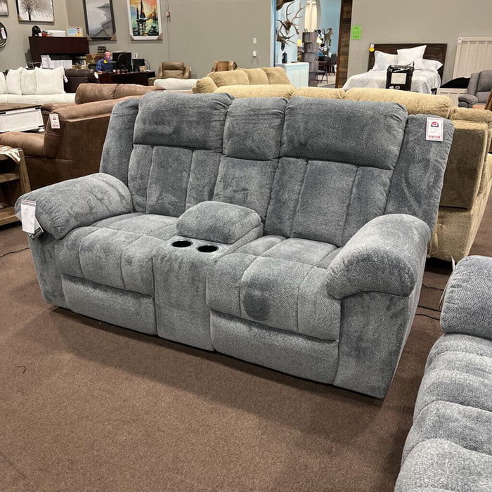A6930418 Tip-Off Pwh Loveseat Grey