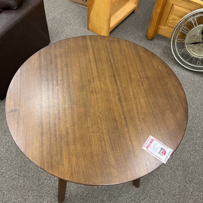 A D615-13 Lyncott Round Counter Table
