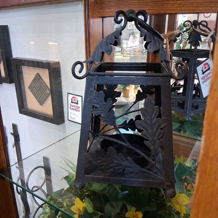 Fleur-de-lis Metal Lantern