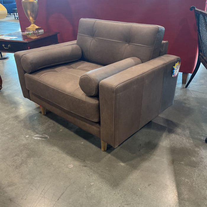 P L2442 Cooper Chair