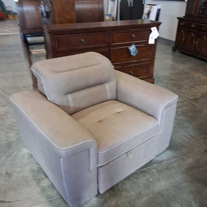 H 9808Stp-1 Chair w/ Pullout Brown