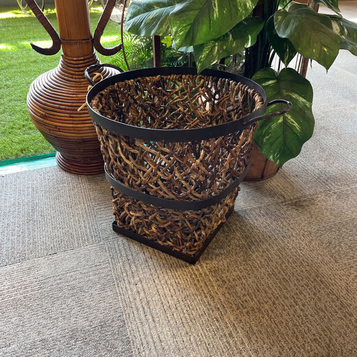 Lg. Wire & Rattan Basket