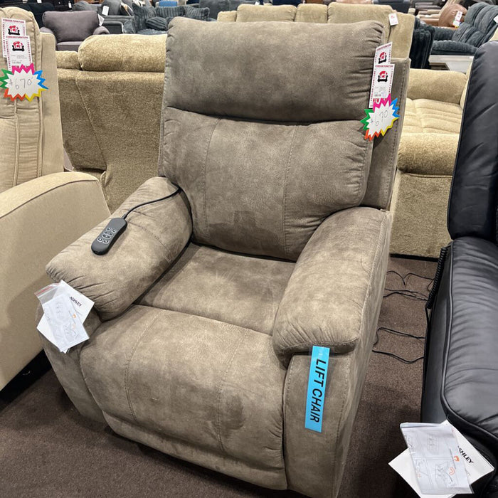 A 1800512 Lift Recliner Oatman