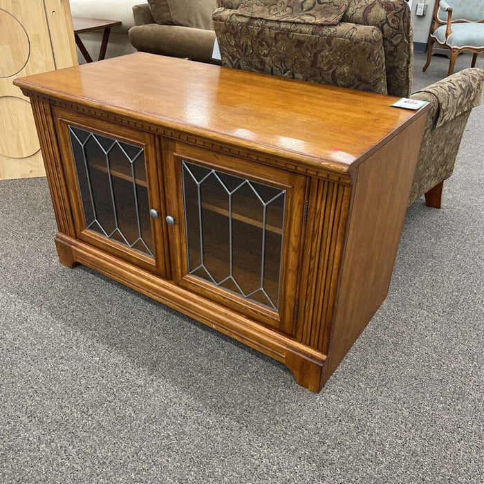 Oak T.V. Console w/ Leaded Glass