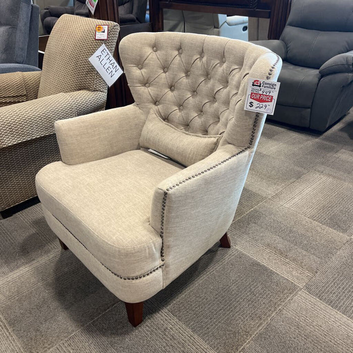 HOB 1112-1 Accent Chair