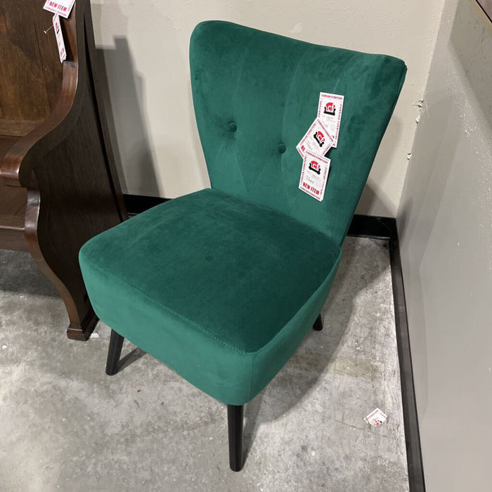 H 1166Gr-1 Accent Chair Green