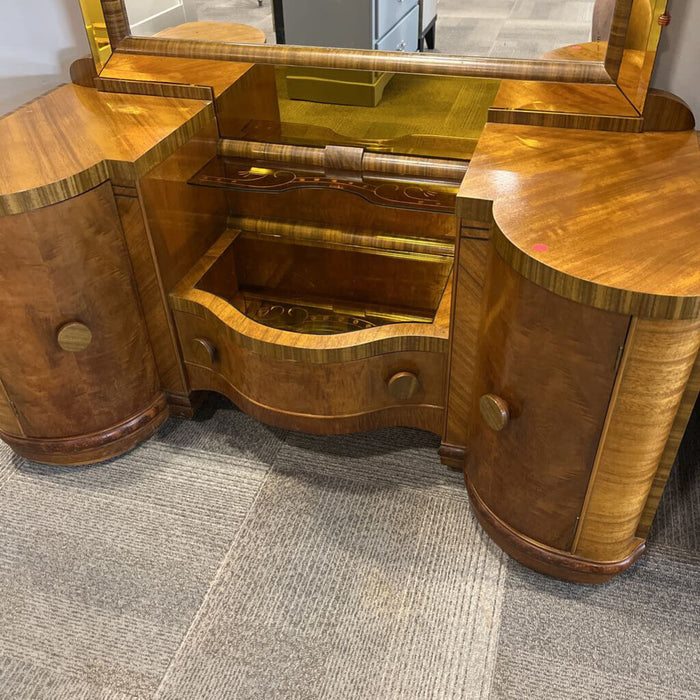 Vintage Waterfall Vanity & Chest Set