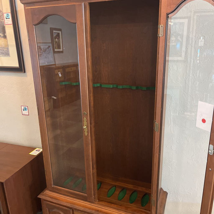 Mahogany 8-Gun Cabinet
