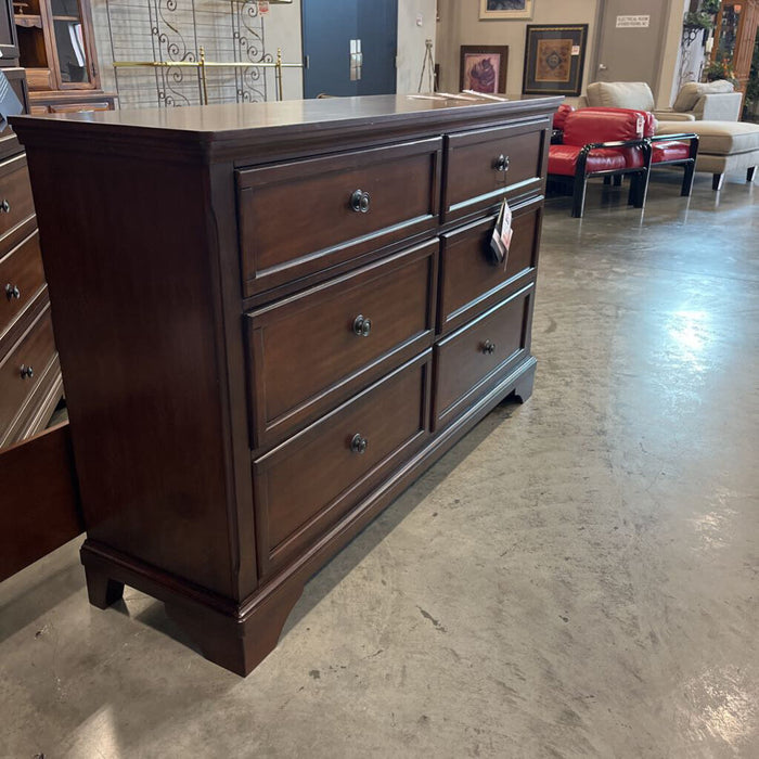 A B716-31 Dresser Trellington