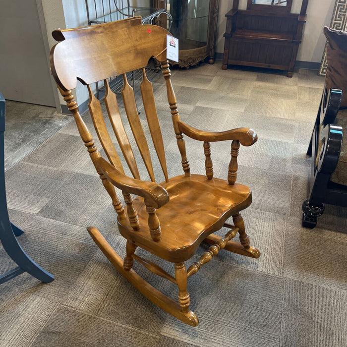 Lg. Maple Rocking Chair