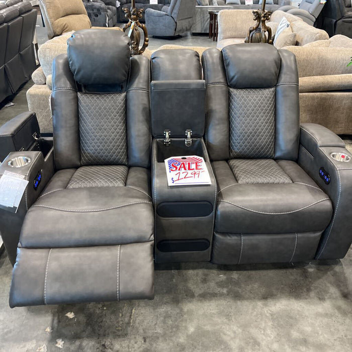 A 3660218 Pwh Rec. Loveseat Fyne-Dyme