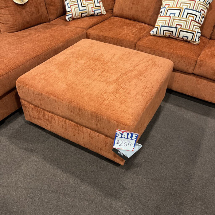 A24304 Aviemore Ottoman Spice