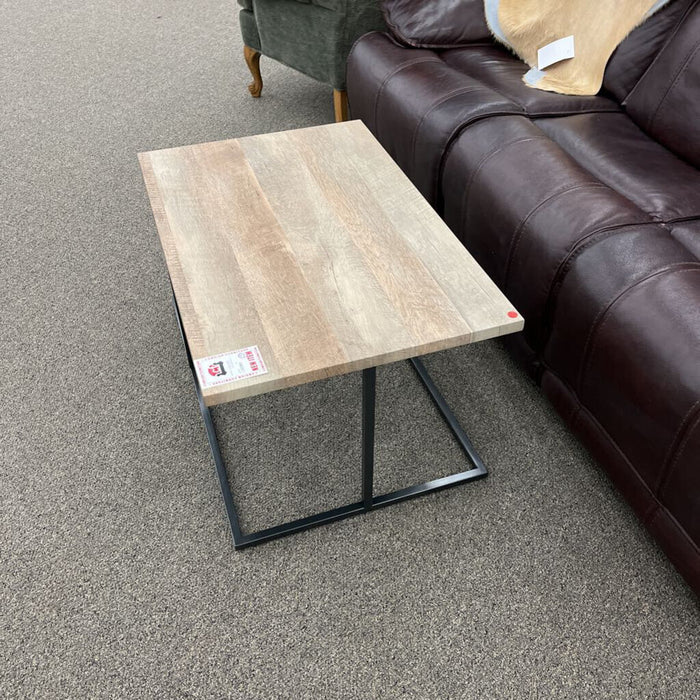 A T147 Coffee Table Albreane