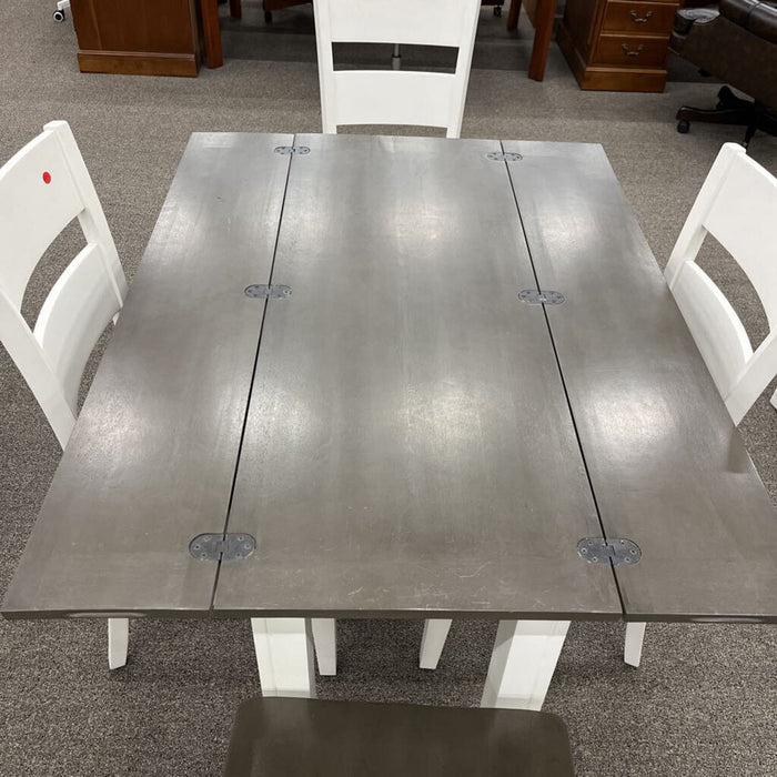 White & Gray Table w/ 4 Chairs