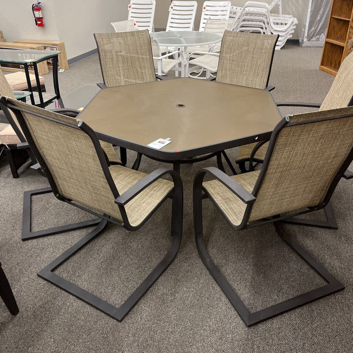 8pc. Patio Set