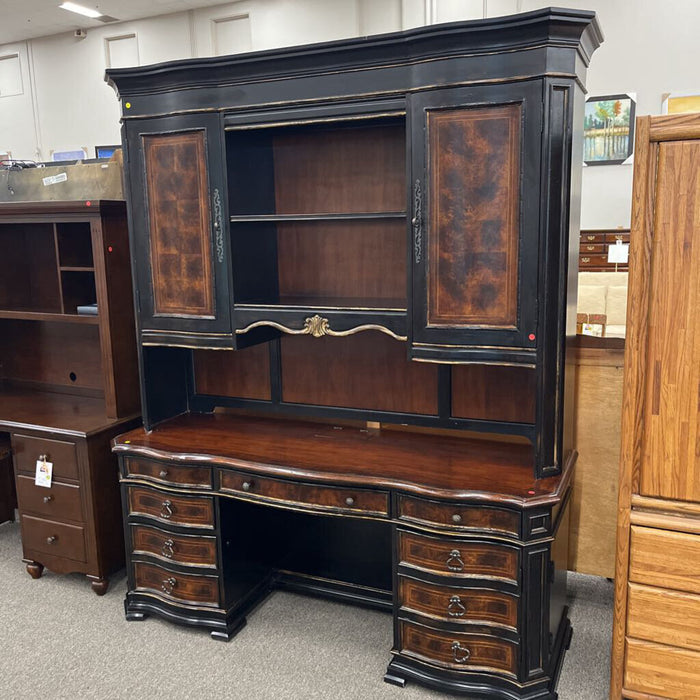 Hooker Desk w/ Hutch