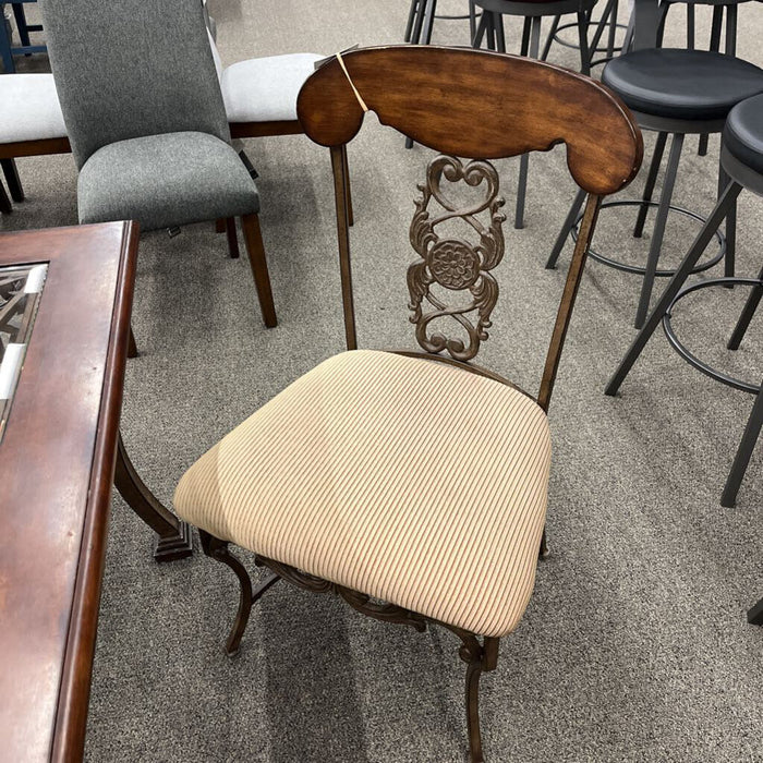 Glass Insert Table w/ 8 Chairs