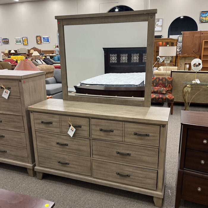 New Classic "Marwick " Dresser / Mirror