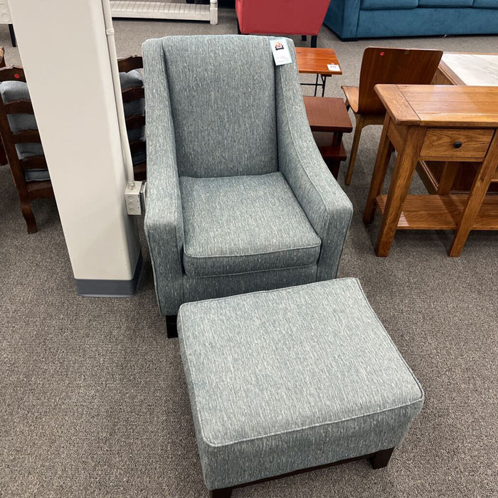 Aqua Chair w/ Ottoman