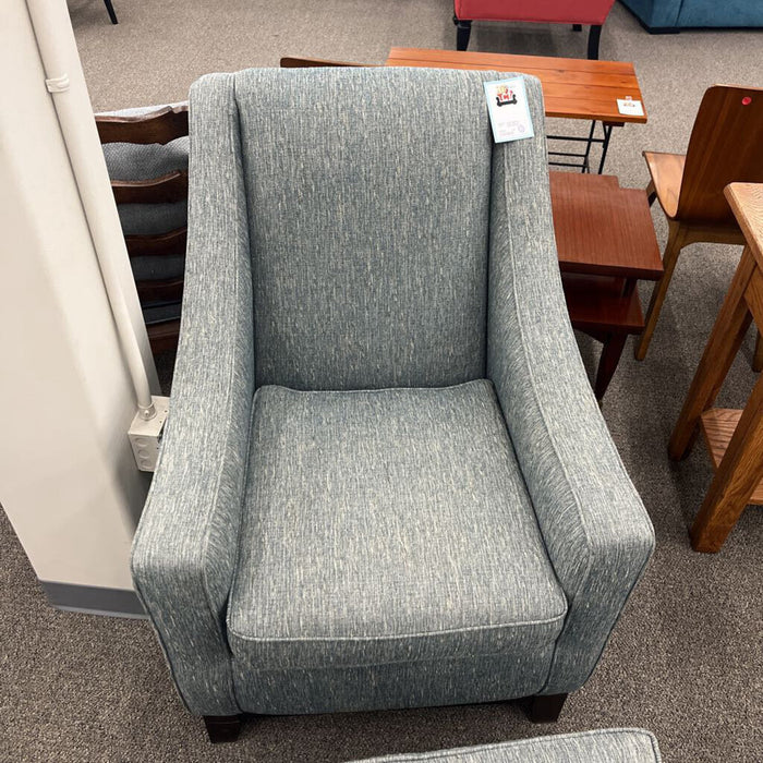 Aqua Chair w/ Ottoman