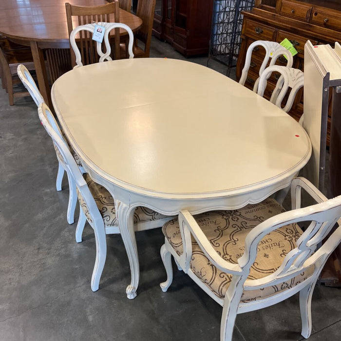 White Distressed Table w/ 6 Chairs 3 Leaves