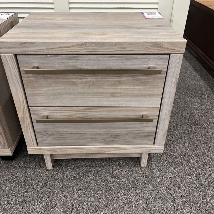 "Hasbrick" Nightstand w/ Charging