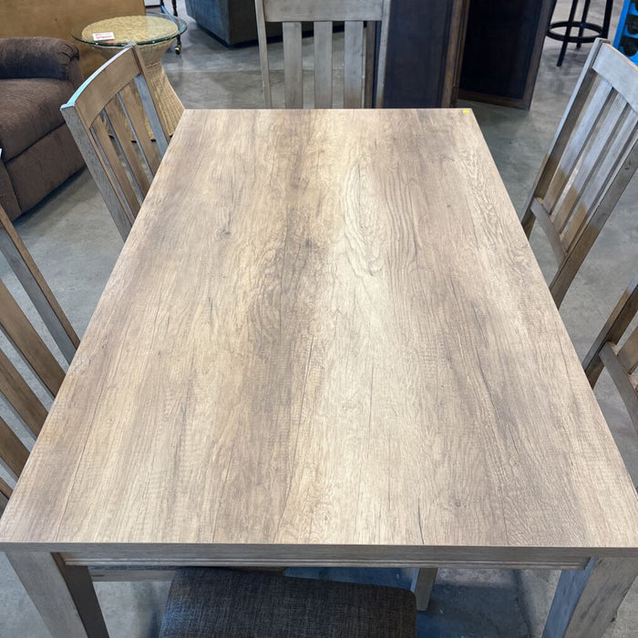 Rustic Dining table w/ 6 Chairs