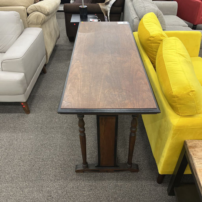 Vintage 2-tone Entry Table