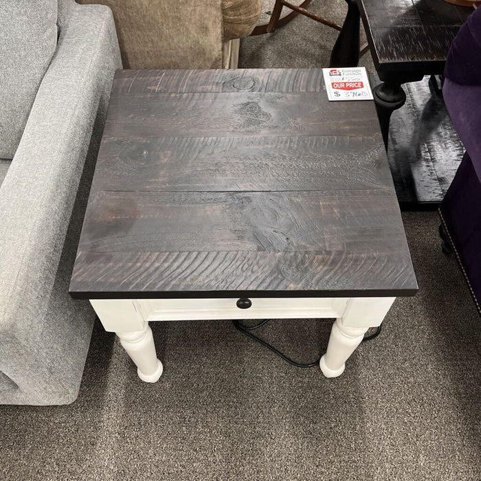 White End Table w/ Power